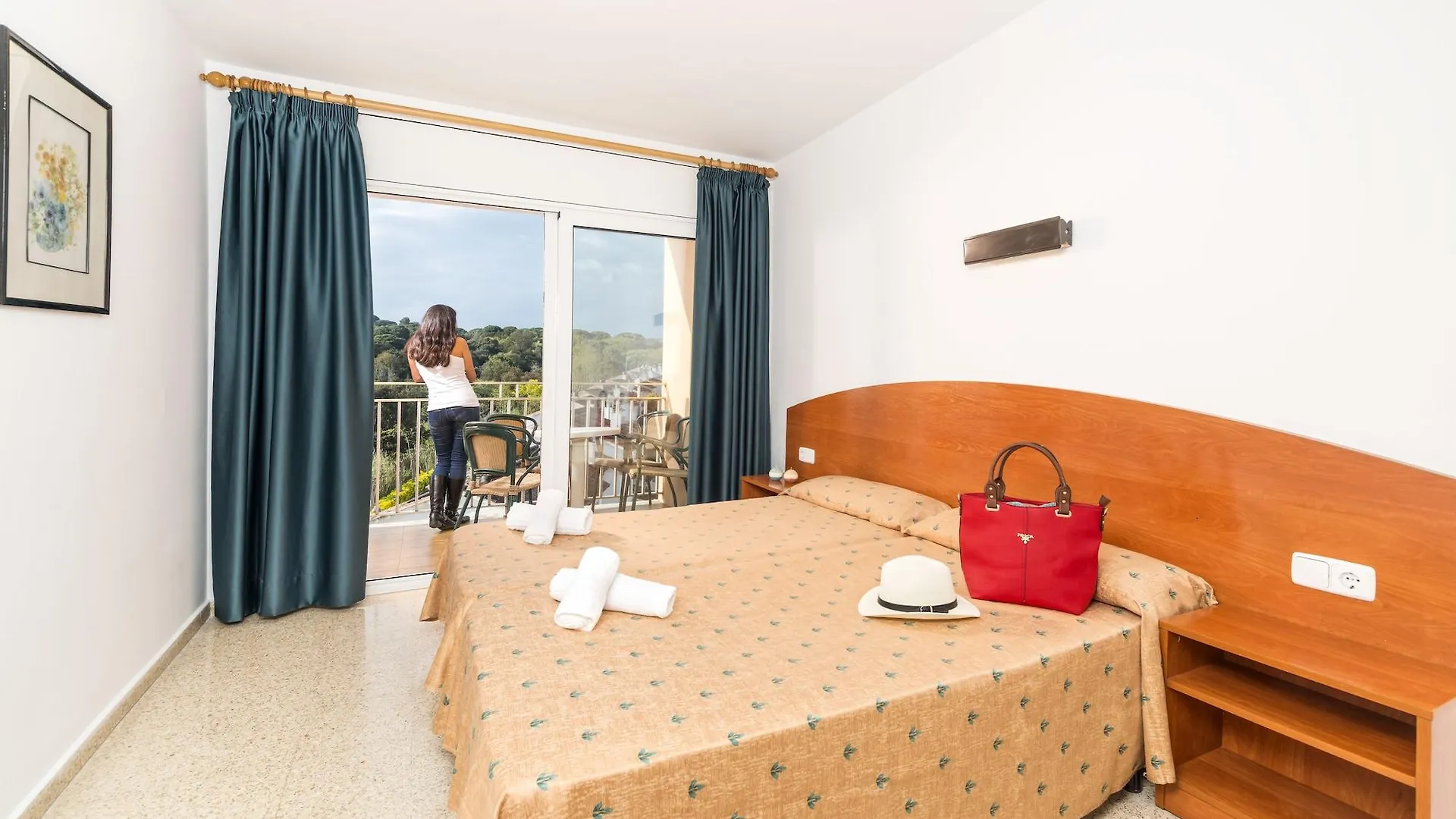 Apartment Apartaments Condado Lloret de Mar Spain
