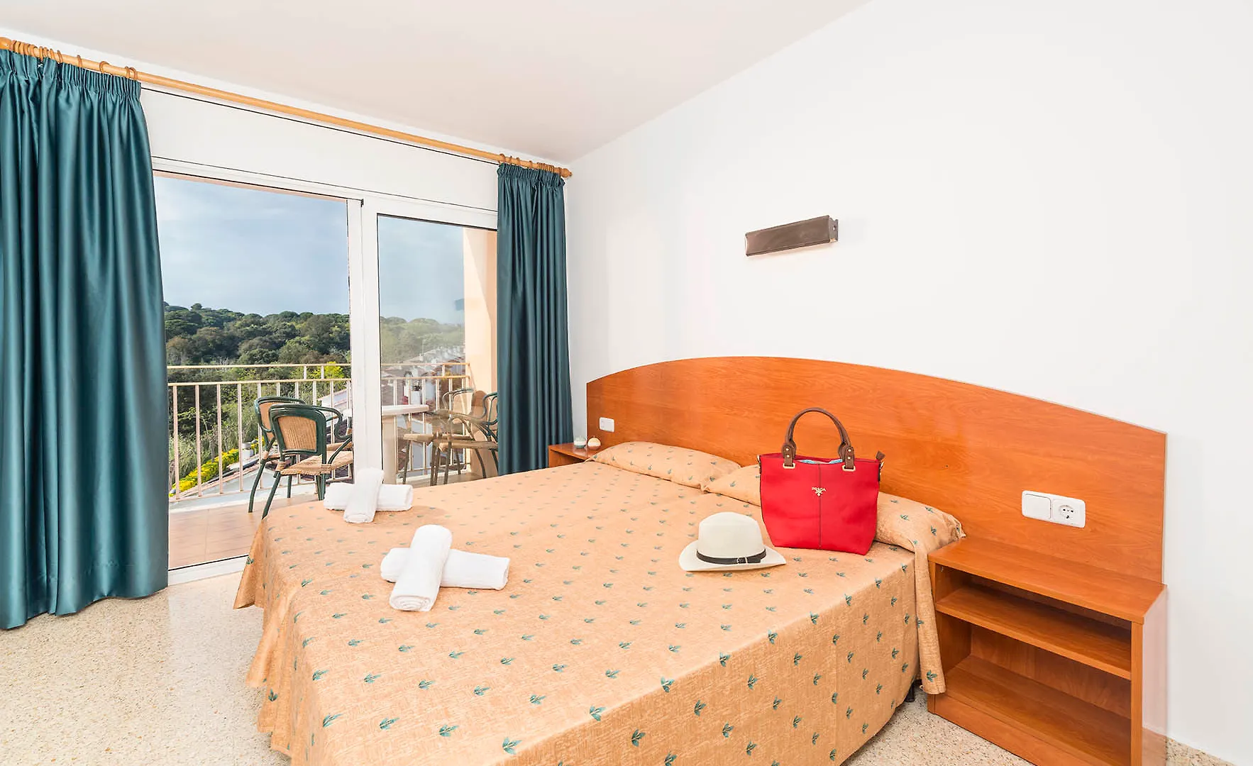 Apartaments Condado Lloret de Mar Apartment